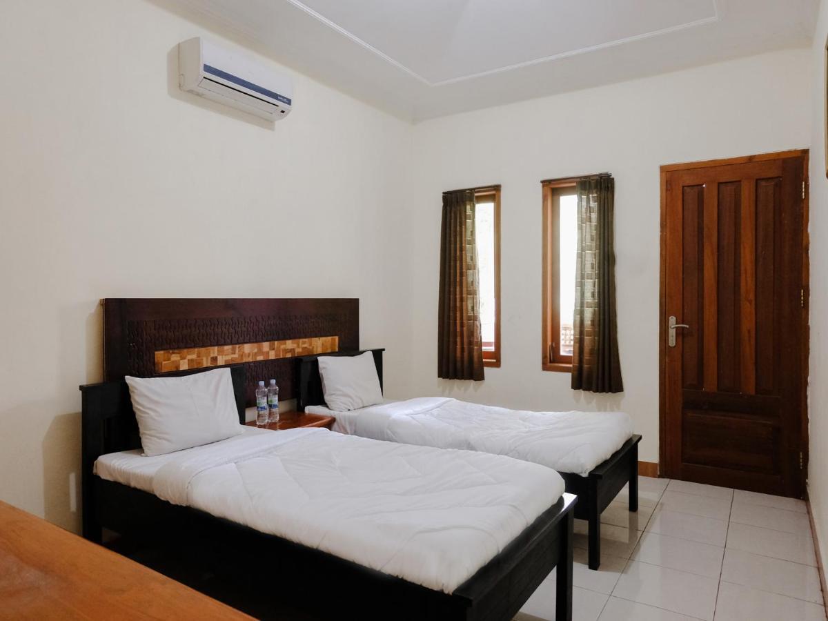 Hotel Mahkota Plengkung By Ecommerceloka Banyuwangi  Exterior photo