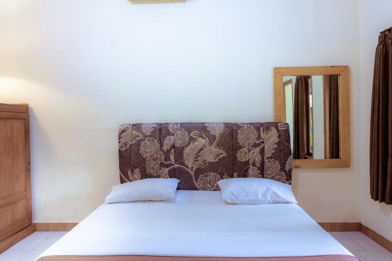 Hotel Mahkota Plengkung By Ecommerceloka Banyuwangi  Exterior photo