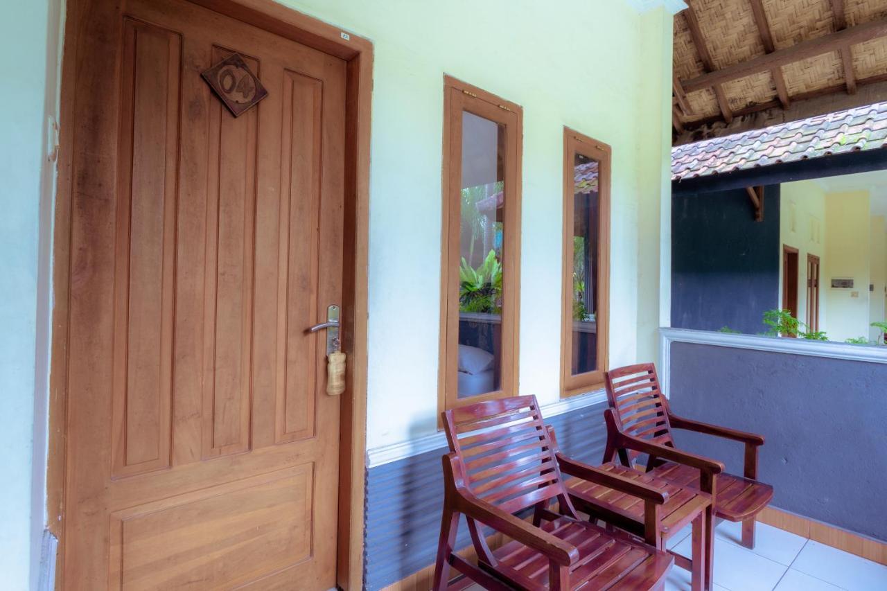 Hotel Mahkota Plengkung By Ecommerceloka Banyuwangi  Exterior photo