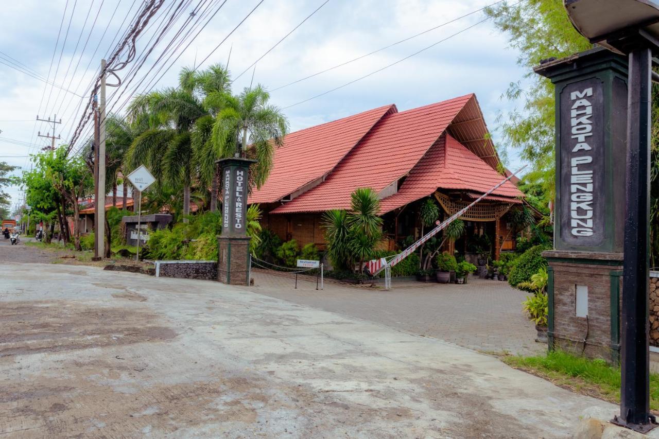 Hotel Mahkota Plengkung By Ecommerceloka Banyuwangi  Exterior photo